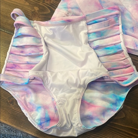 KIAVA Pastel Tie-Dye Bikini Set - Picture 9 of 10